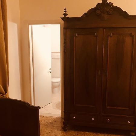 Lady Rose Bed & Breakfast Pisa Exterior foto