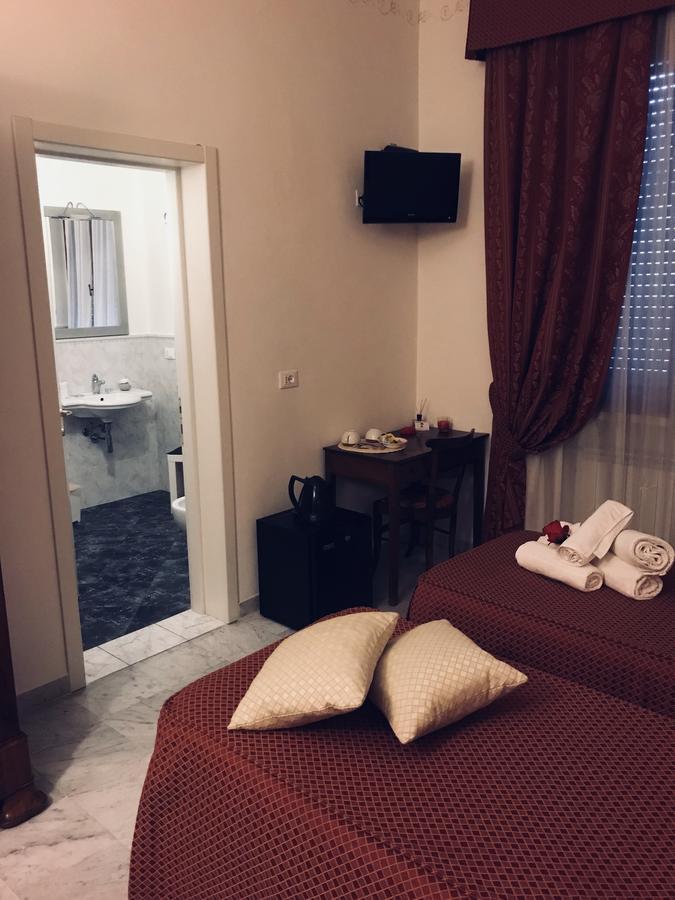 Lady Rose Bed & Breakfast Pisa Exterior foto